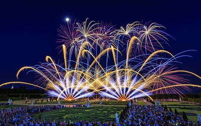Internationaler Feuerwerkswettbewerb in den Herrenhäuser Gärten in Hannover, Deutschland